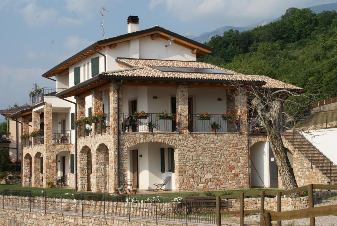 Aparthotel La Casa Di Pericle Brenzone sul Garda Zewnętrze zdjęcie